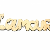 Надпись "L'AMOUR"
